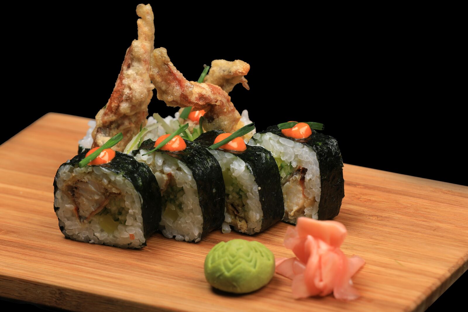 Canon EOS 5D Mark IV sample photo. Sushi, food, japanese photography