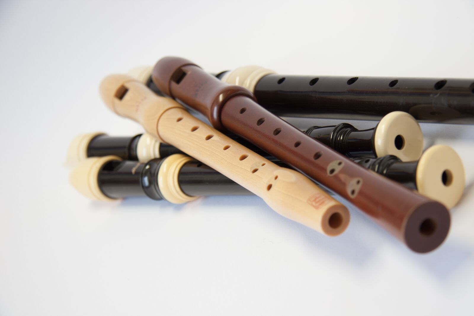 Canon EF-S 17-85mm F4-5.6 IS USM sample photo. Recorders, whistle, musical instruments photography