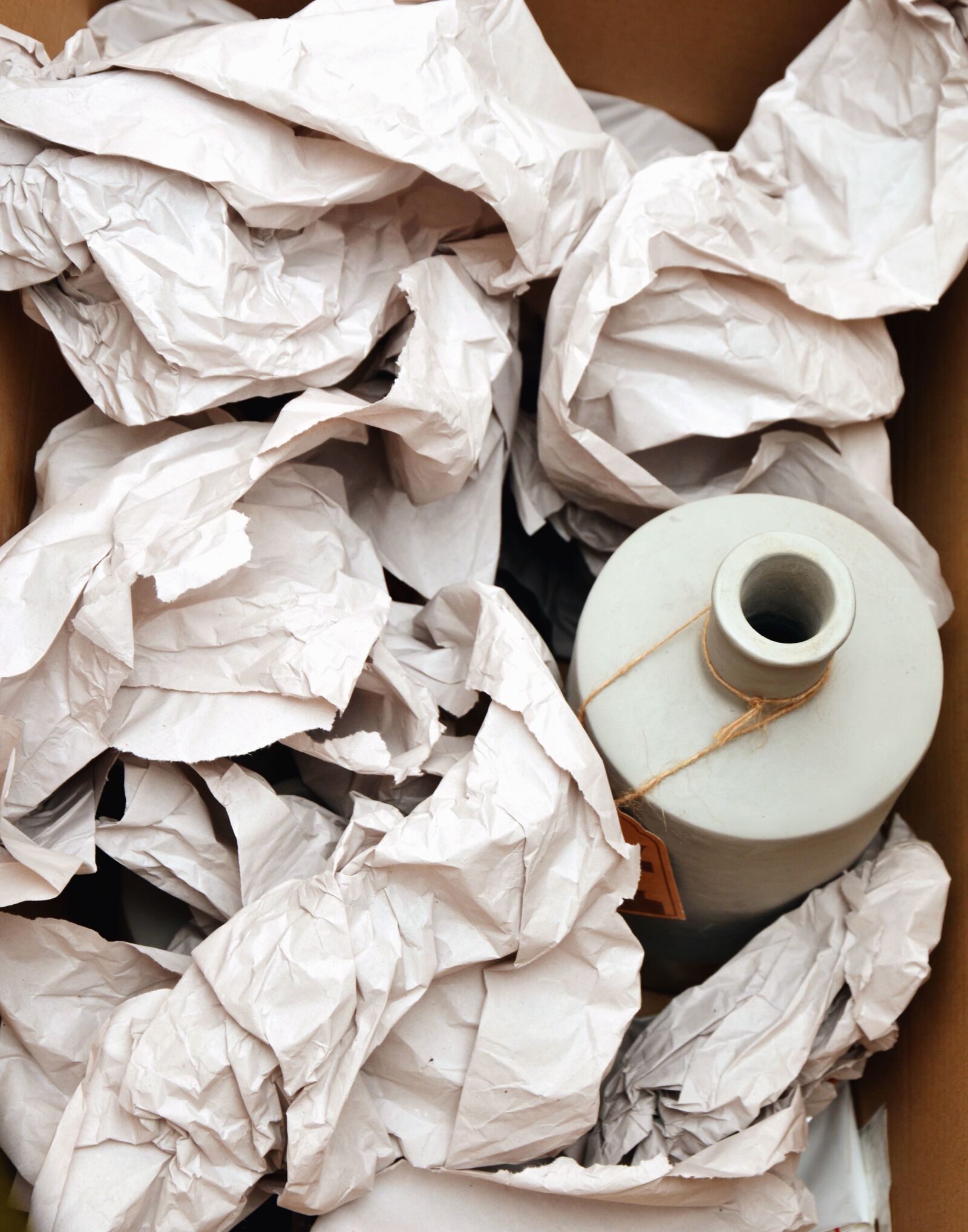 Nikon D5200 sample photo. Paper, garbage, carton, plastic photography