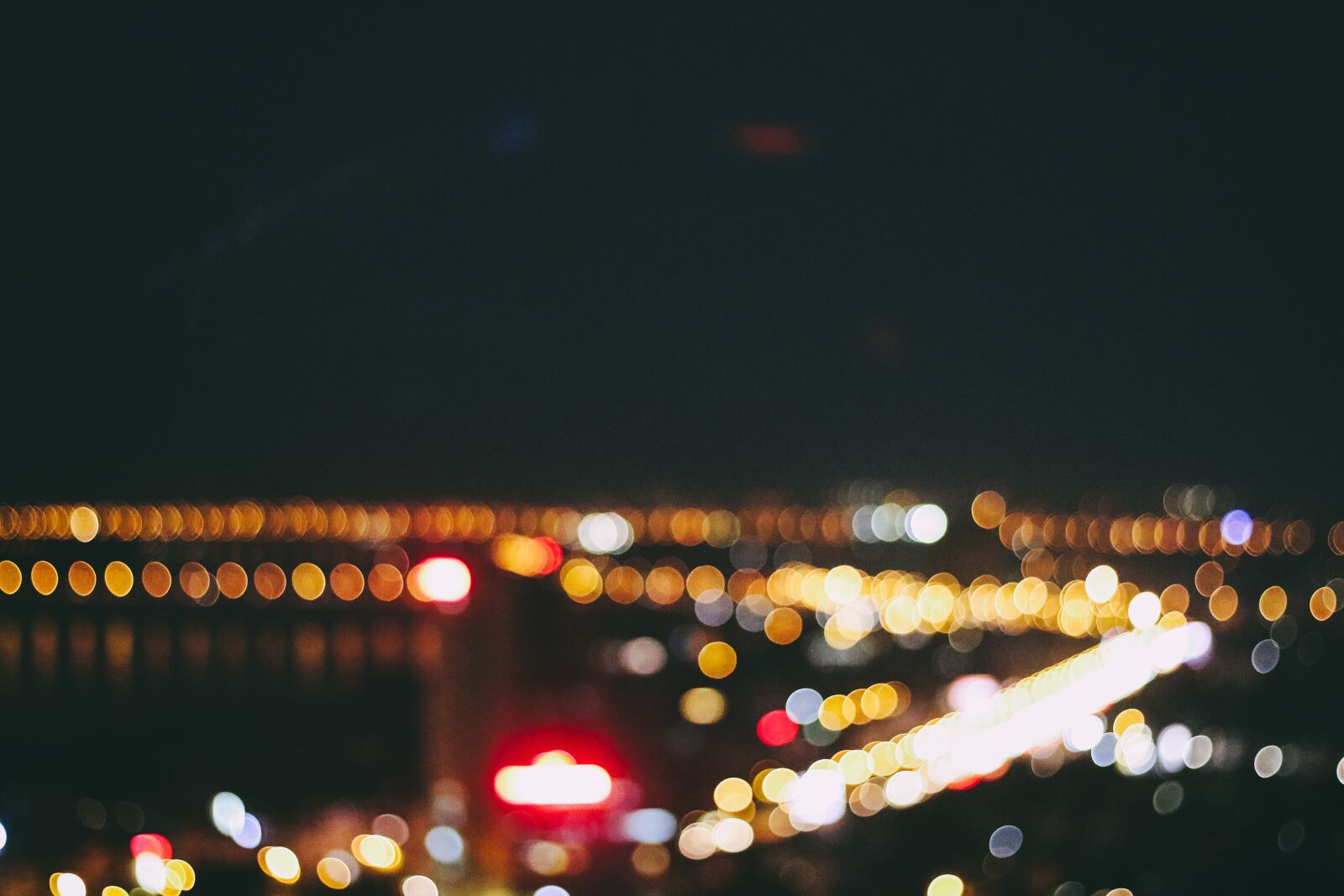 Canon EOS 70D + Canon EF 50mm F1.8 STM sample photo. Bokeh, night, city photography