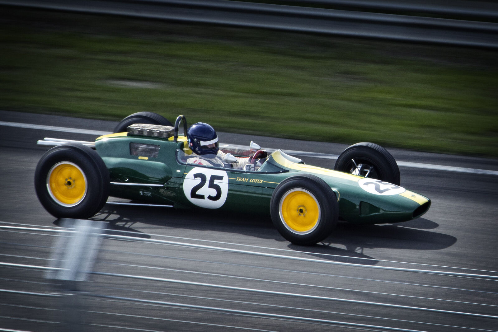 Canon EF 24-105mm F4L IS USM sample photo. Speed, racing, speedway, racing photography