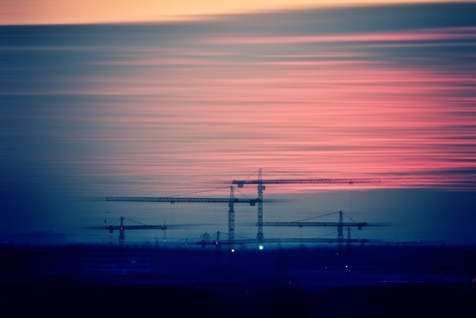 Canon EF-S 55-250mm F4-5.6 IS STM sample photo. Cranes, horizon, site photography