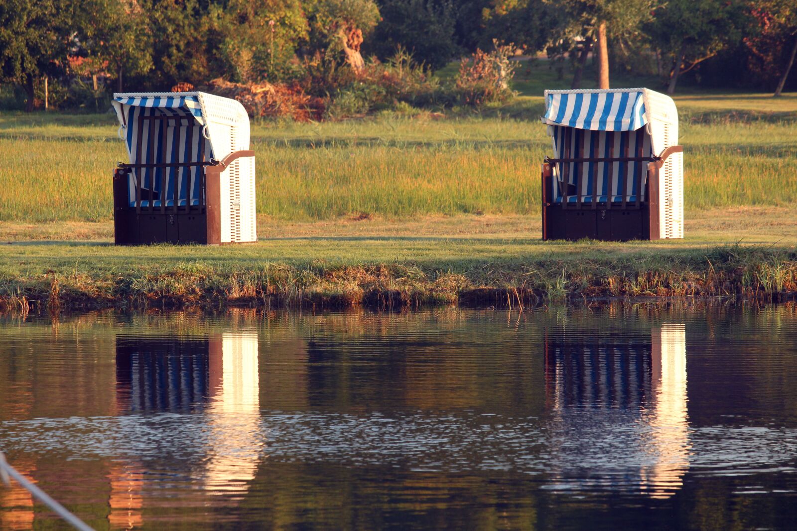Canon EF-S 55-250mm F4-5.6 IS STM sample photo. Morning sun, sunrise, clubs photography