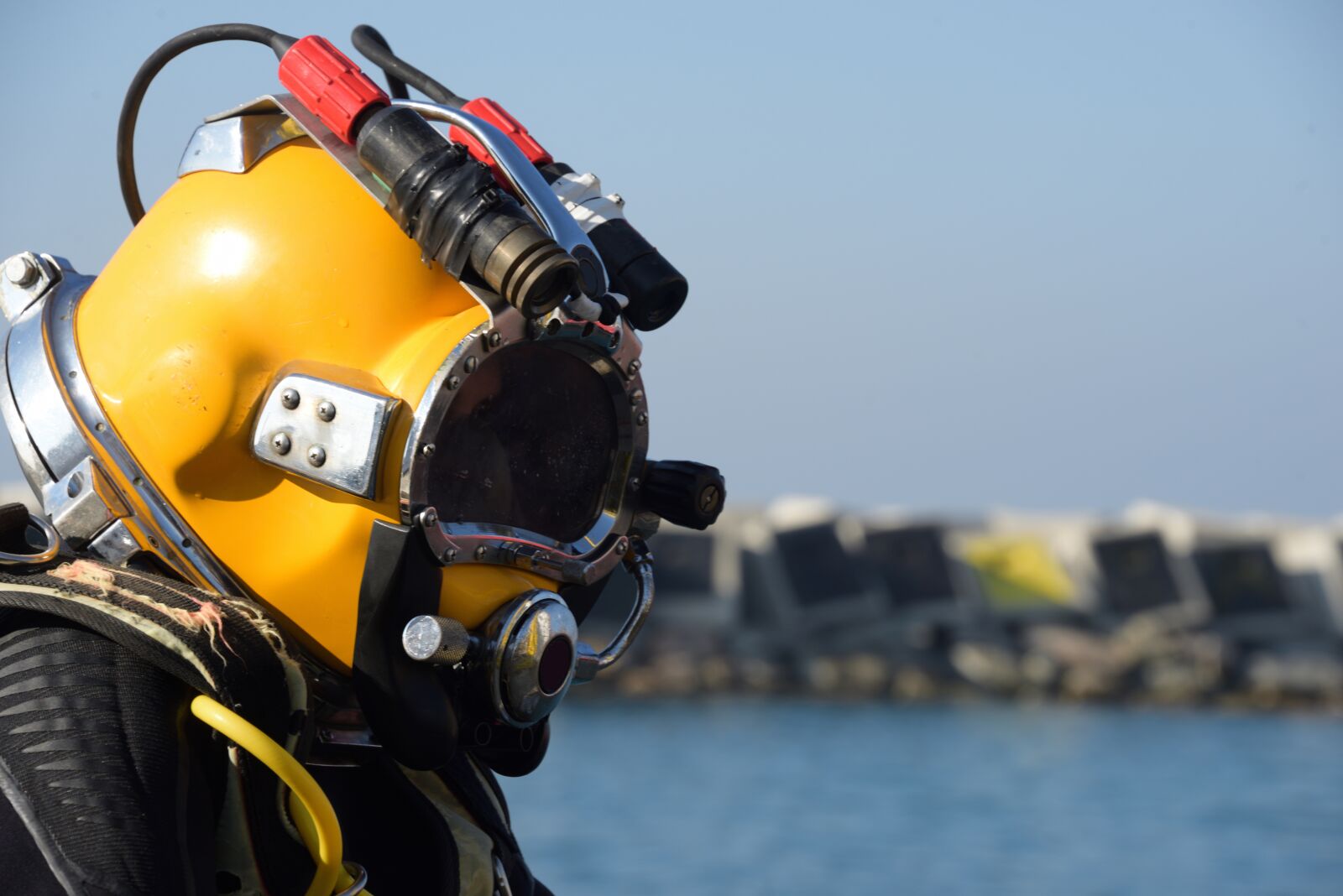 Nikon D750 sample photo. Commercial diver, diving, helmet photography