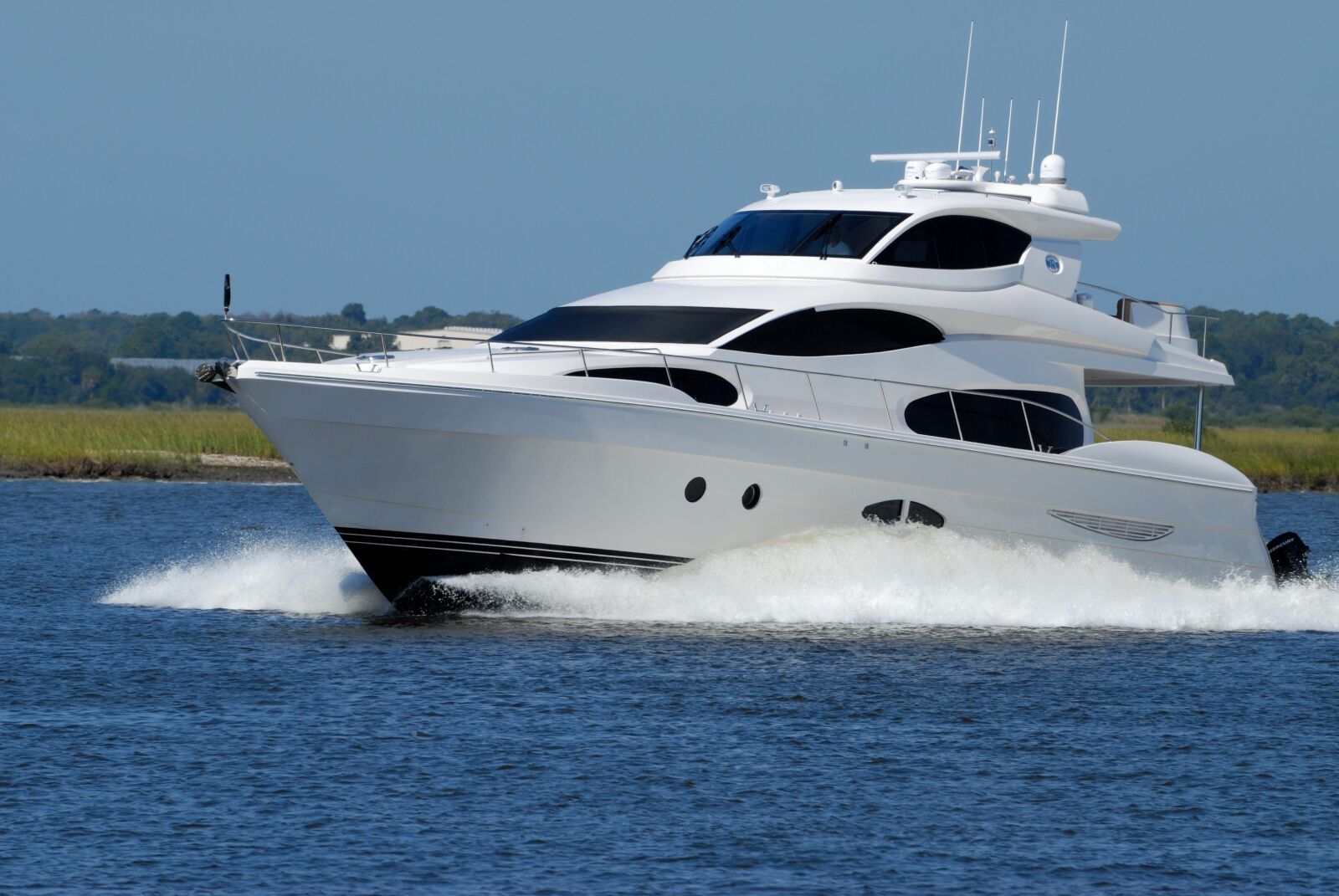 Nikon D200 sample photo. Luxury yacht, boat, speed photography
