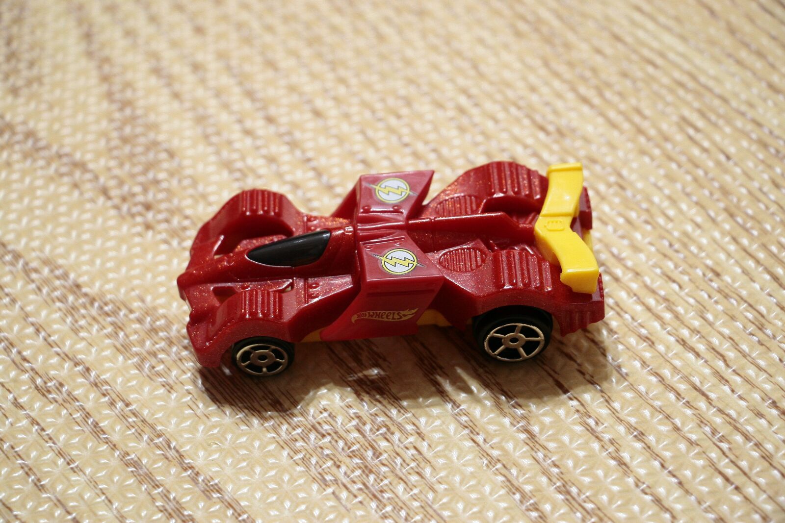 Canon EOS 30D sample photo. Car, toy car, racing photography