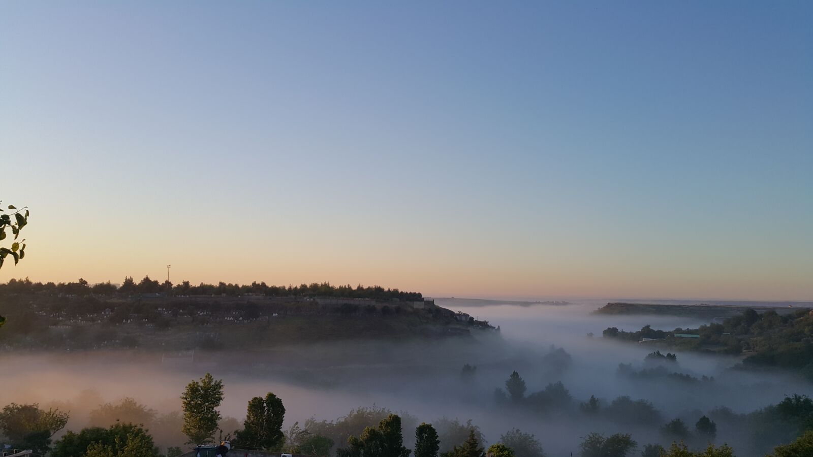 Samsung Galaxy Note4 sample photo. Morning, fog, diyarbakır photography
