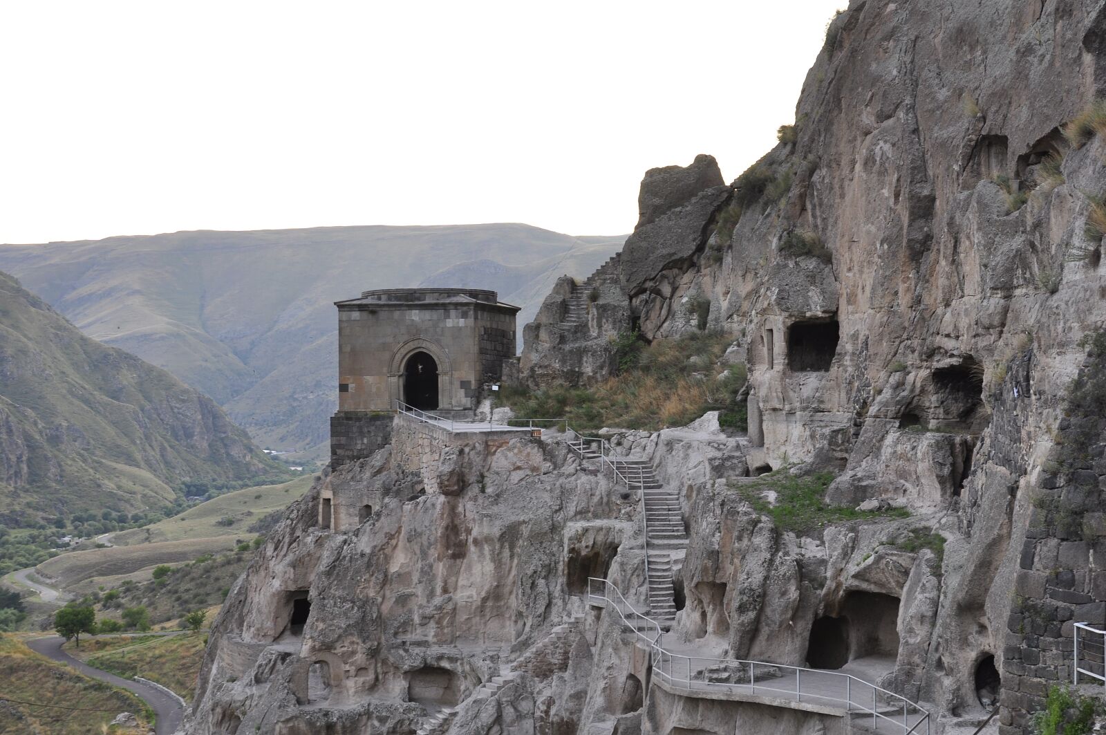 Nikon D90 sample photo. Abbey, mountains, caves photography