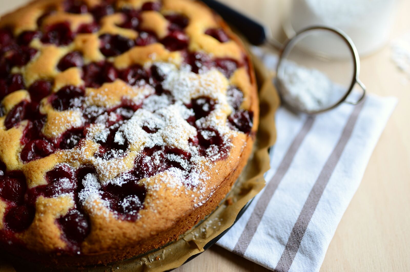 Nikon D610 sample photo. Cake, cherry pie, bake photography