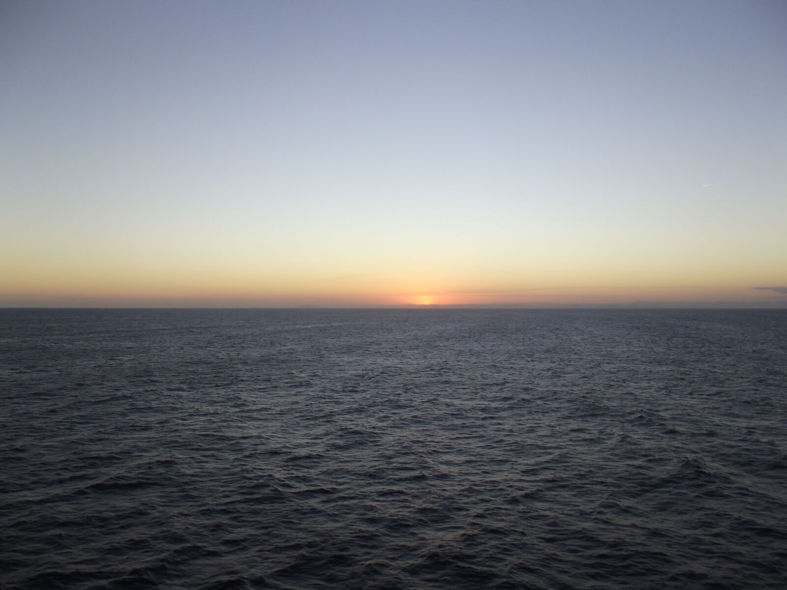 FujiFilm FinePix S2800HD (FinePix S2900HD) sample photo. Mar, sunset, ocean photography