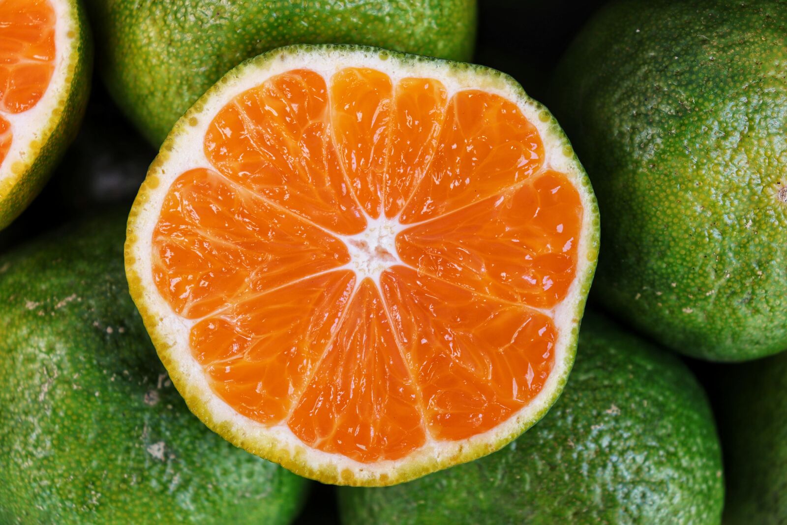 Canon EOS 200D (EOS Rebel SL2 / EOS Kiss X9) sample photo. Fruit, citrus, orange photography