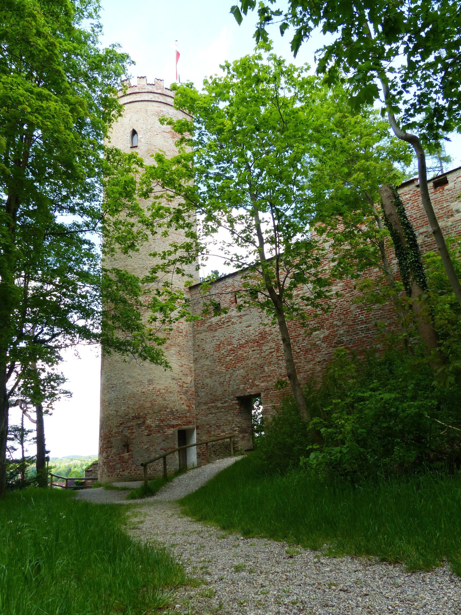 Panasonic Lumix DMC-FZ200 sample photo. Landsberg am lech, lech photography