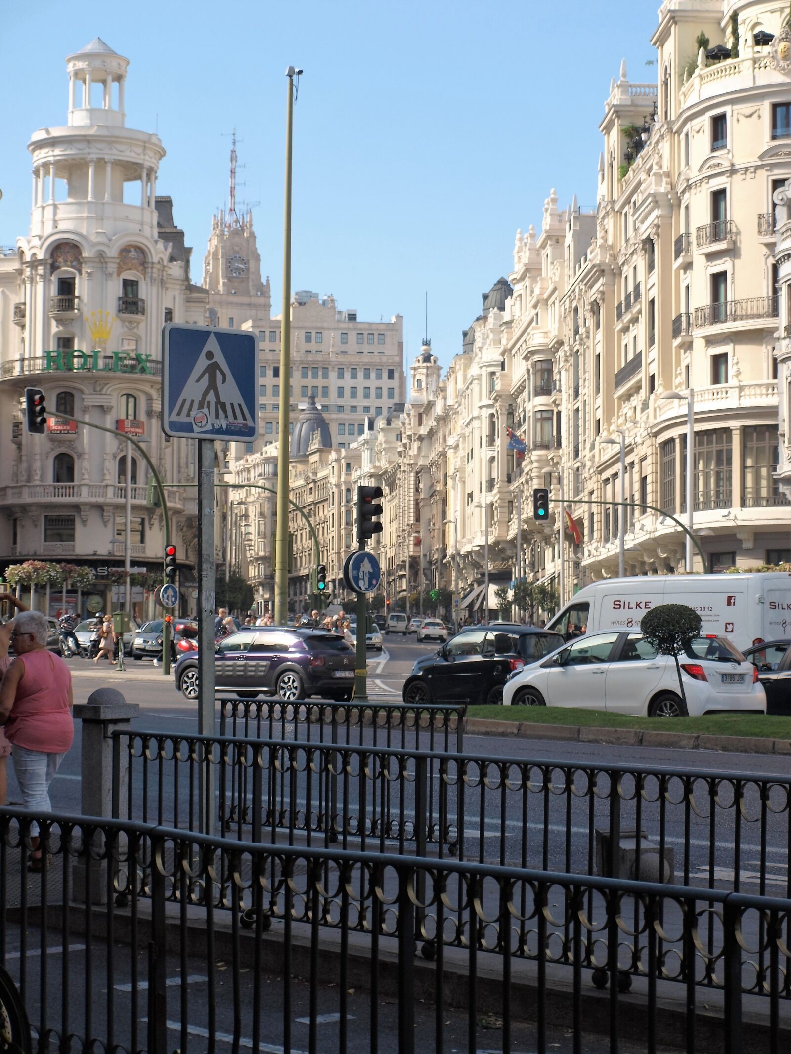 Olympus E-420 (EVOLT E-420) sample photo. Madrid, city, view photography