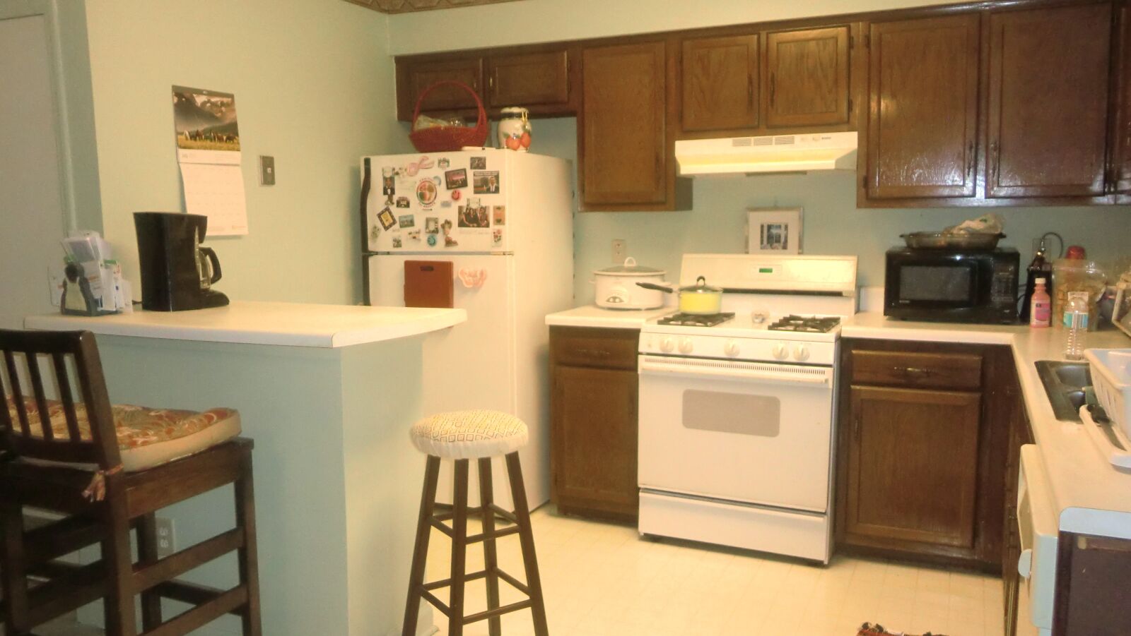 CASIO EX-Z2000 sample photo. Kitchen, home, interior photography