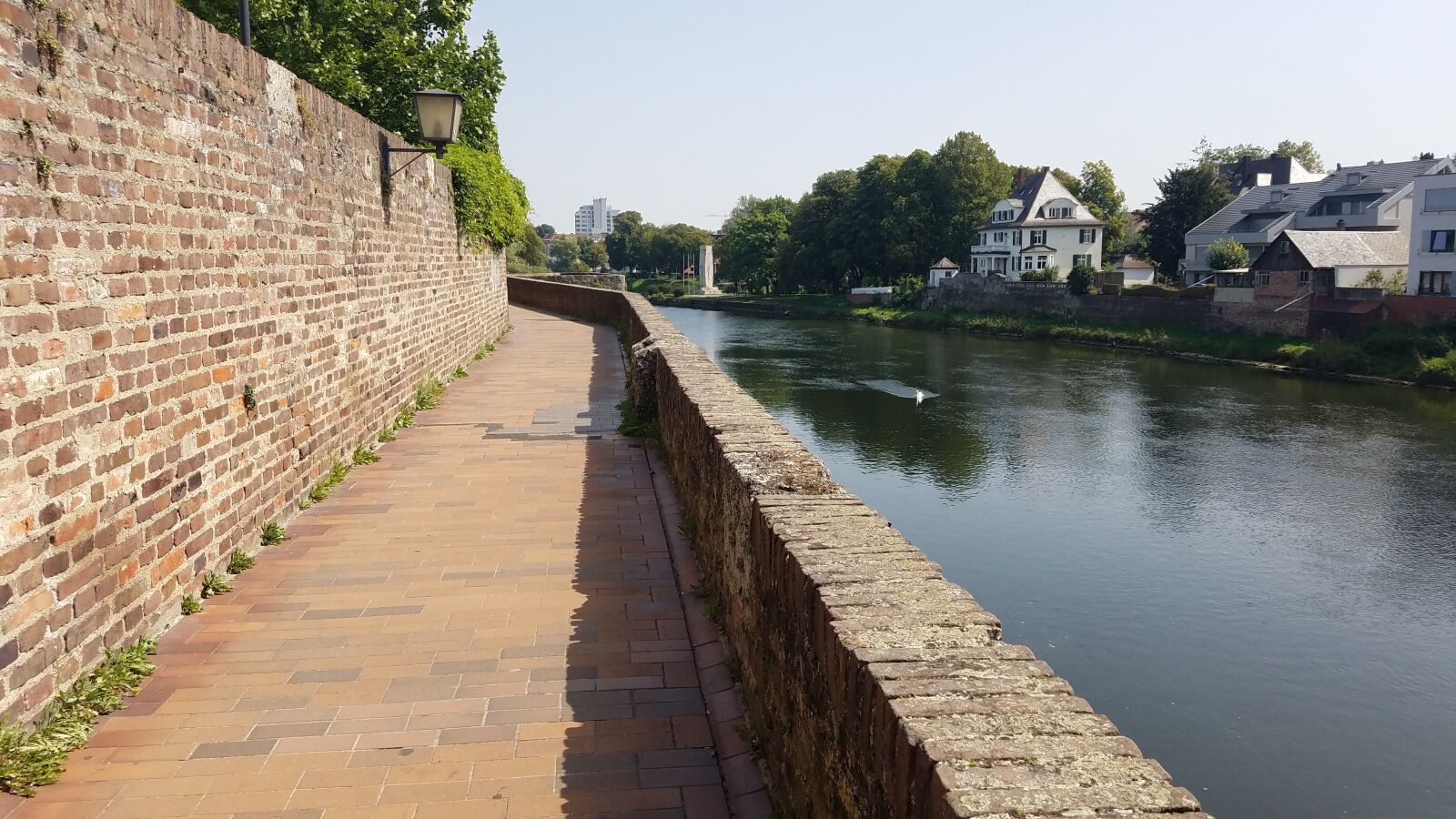 Samsung Galaxy S7 sample photo. Ulm, germany, river photography