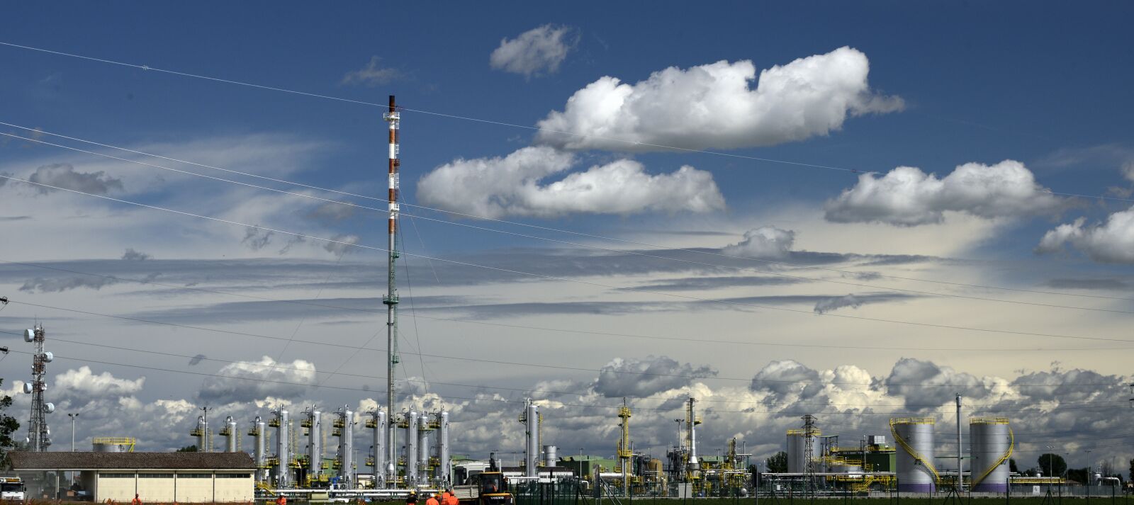 Nikon D800 sample photo. Industry, landscape, factory photography