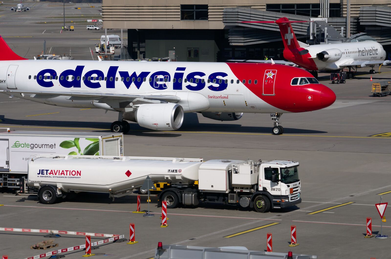 Nikon D300S sample photo. Edelweiss, aircraft, airbus photography