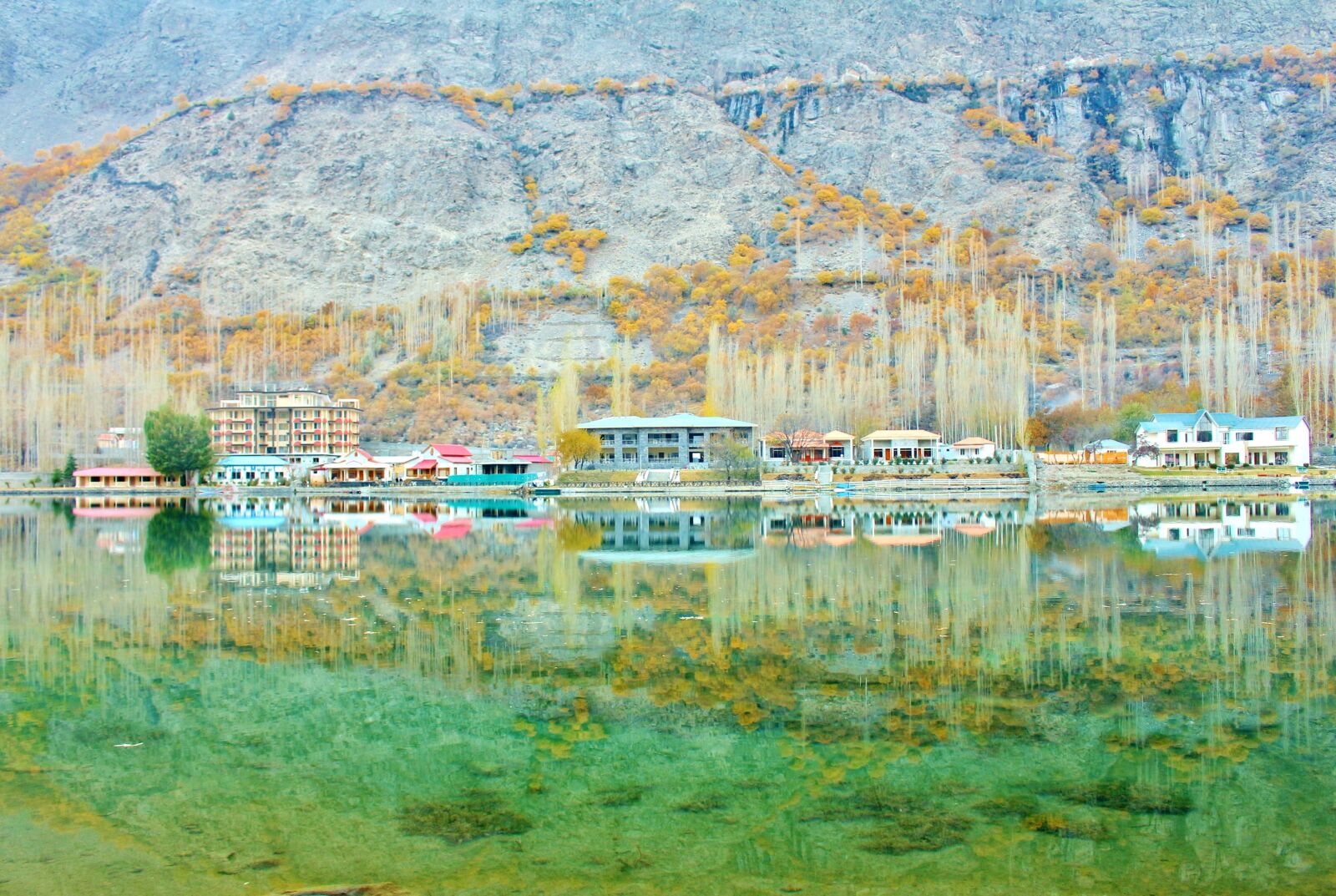 Canon EOS 700D (EOS Rebel T5i / EOS Kiss X7i) sample photo. Lower kachura lake, shangrila photography
