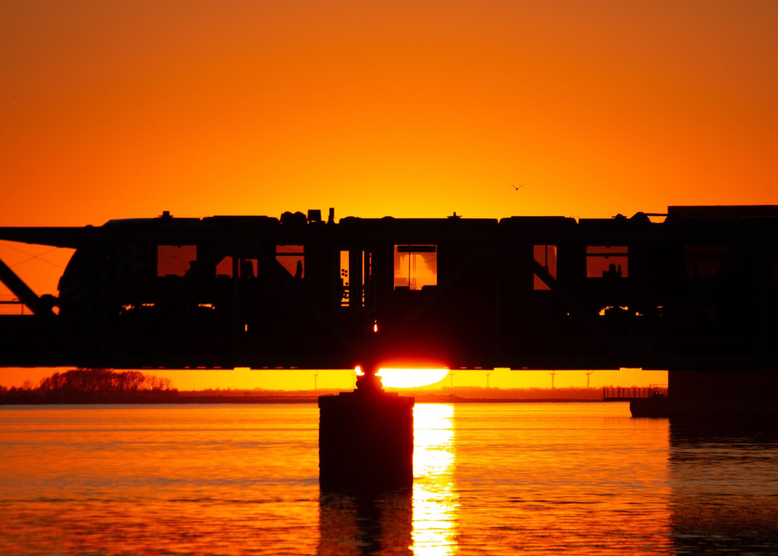 Canon EOS 70D sample photo. Bridge, train, sunset photography