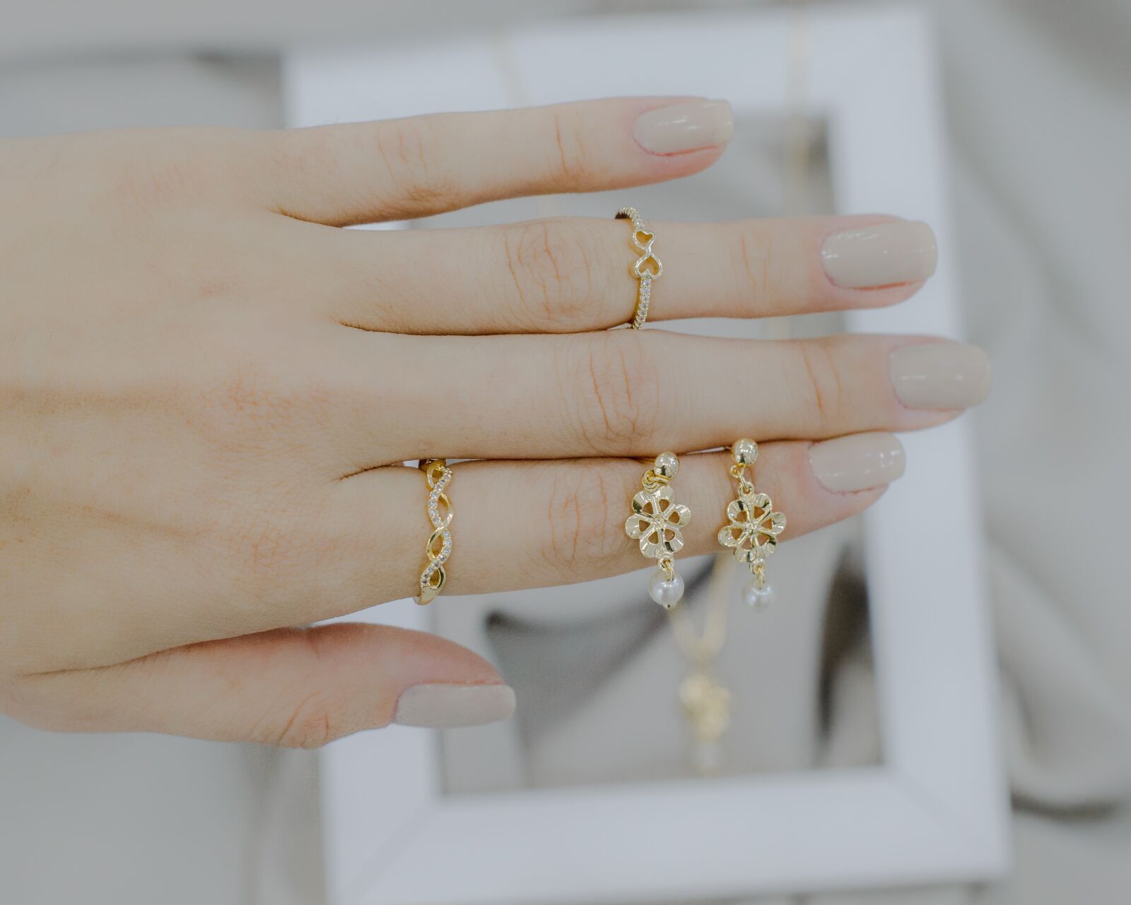 Nikon D3200 sample photo. Jewelry, content, pretty photography