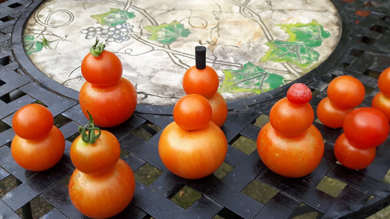 Samsung Galaxy S5 Neo sample photo. Autumn, tomatoes, tomato photography
