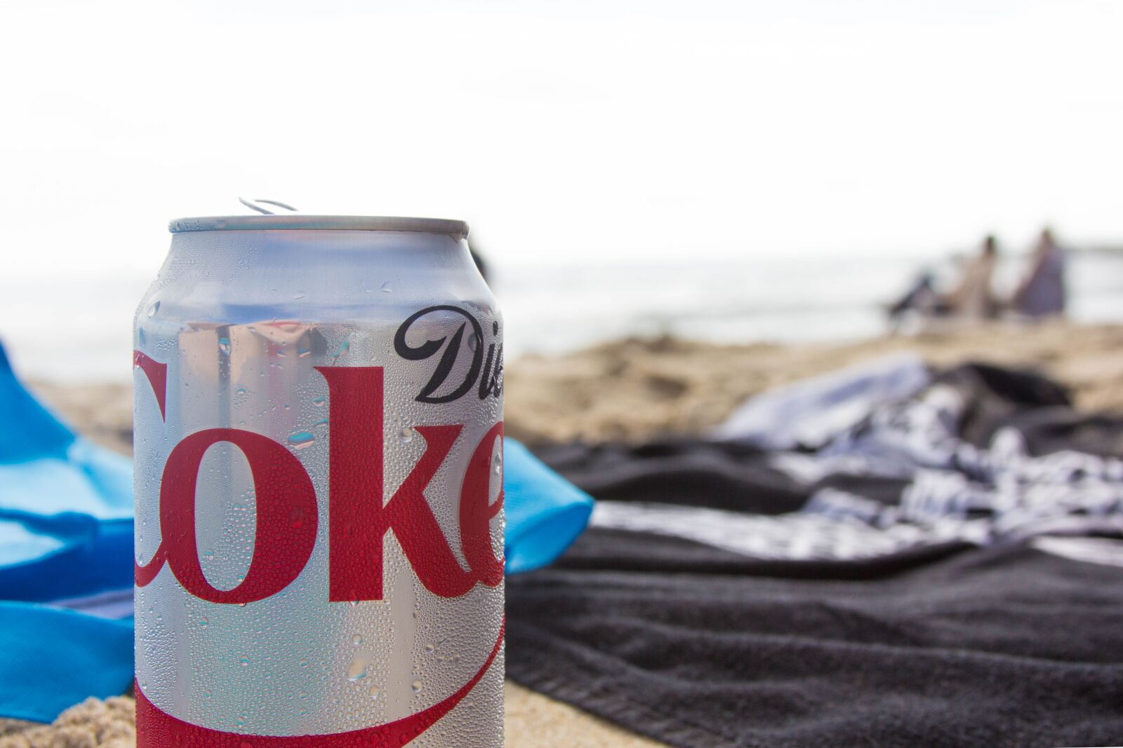 Canon EF 28-135mm F3.5-5.6 IS USM sample photo. Beach, soda, diet coke photography