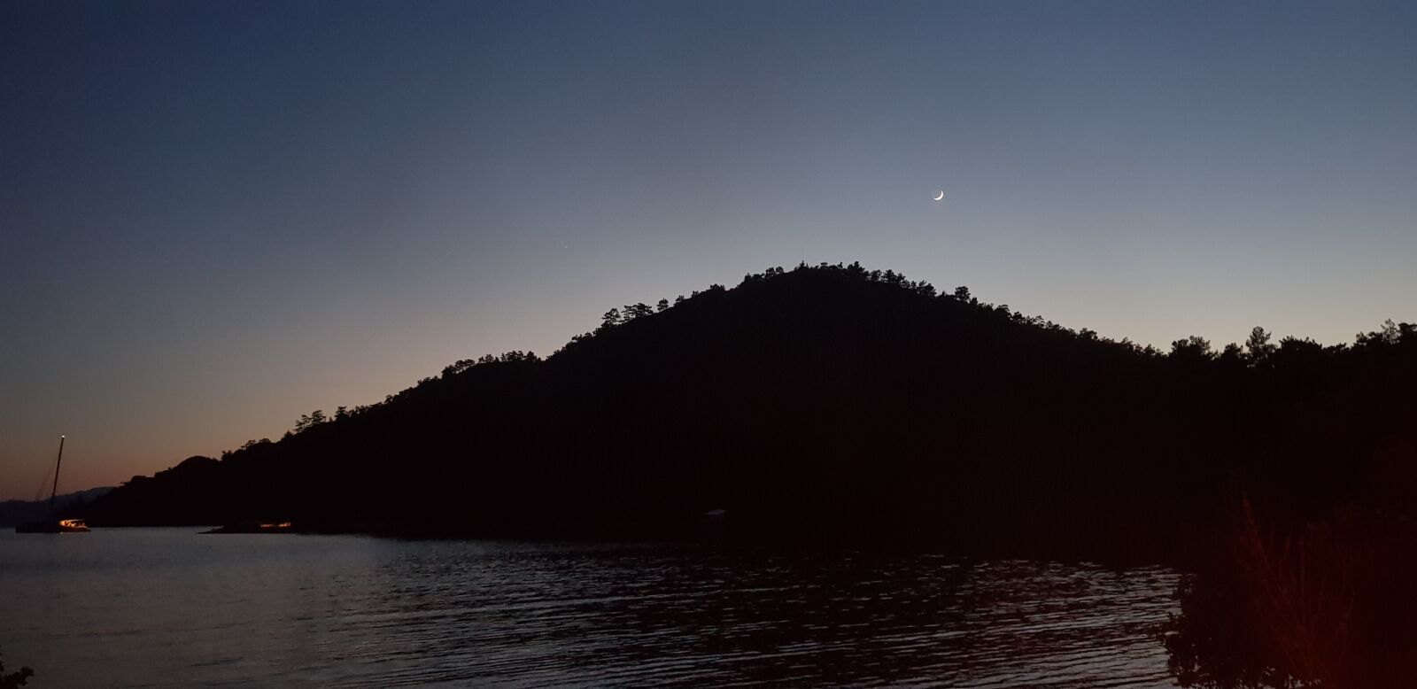 Samsung Galaxy S8+ sample photo. Galaxy, dark, hill photography
