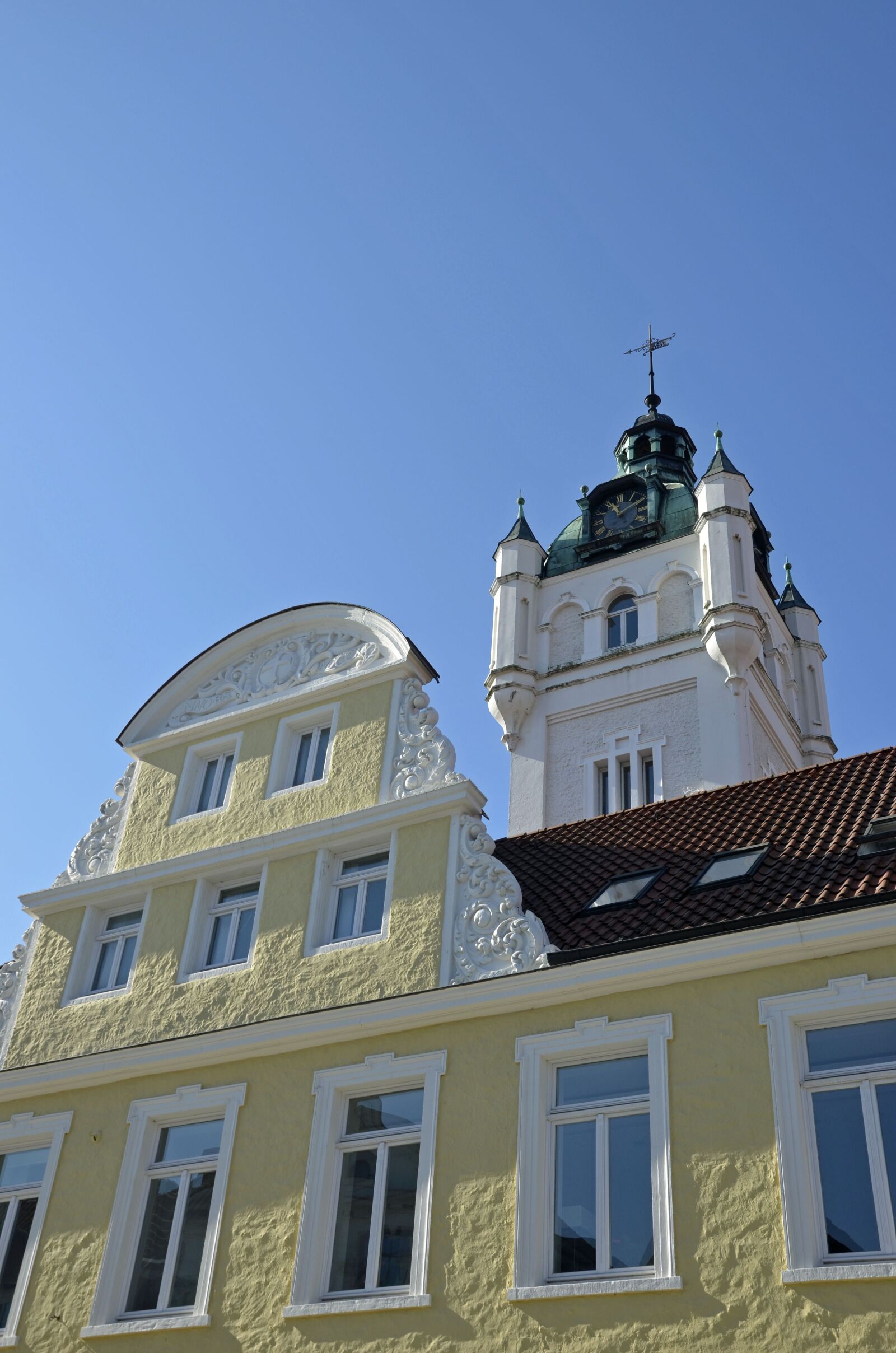 Nikon D5100 sample photo. Town hall, tower, building photography