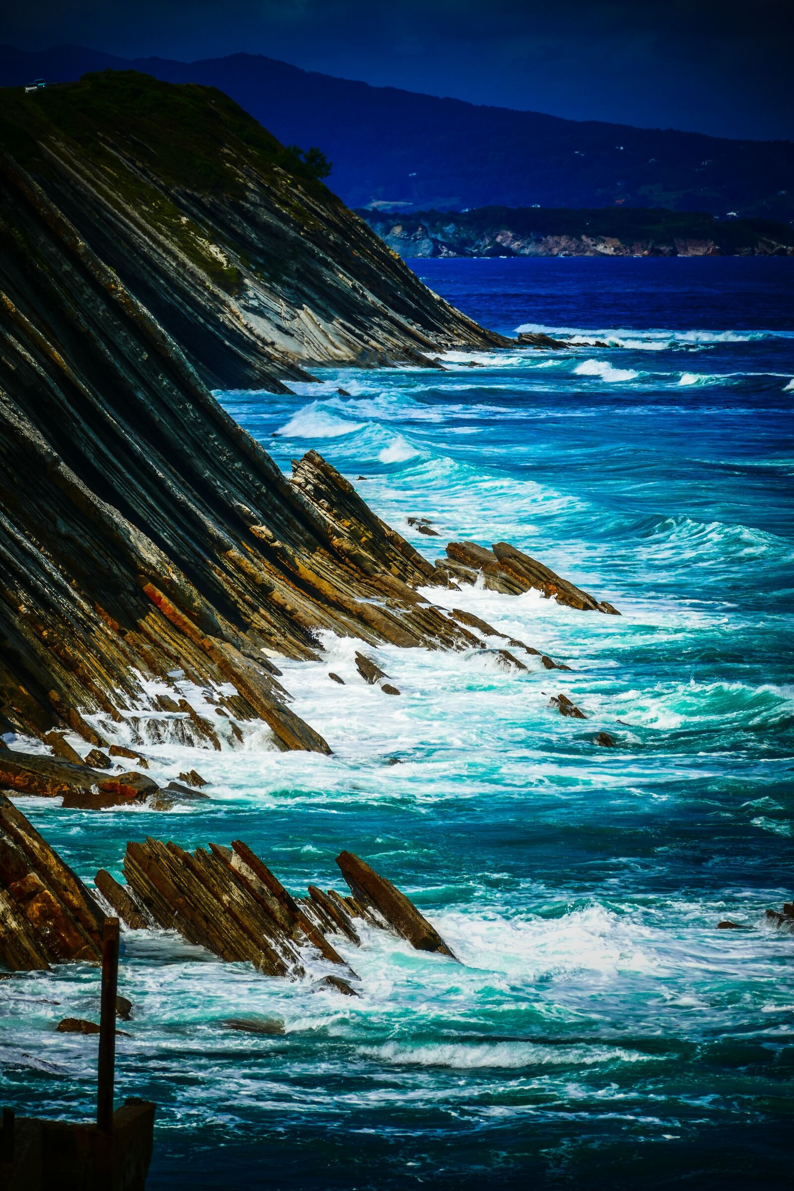 Panasonic Lumix DMC-FZ1000 sample photo. Socoa, sea, ocean photography