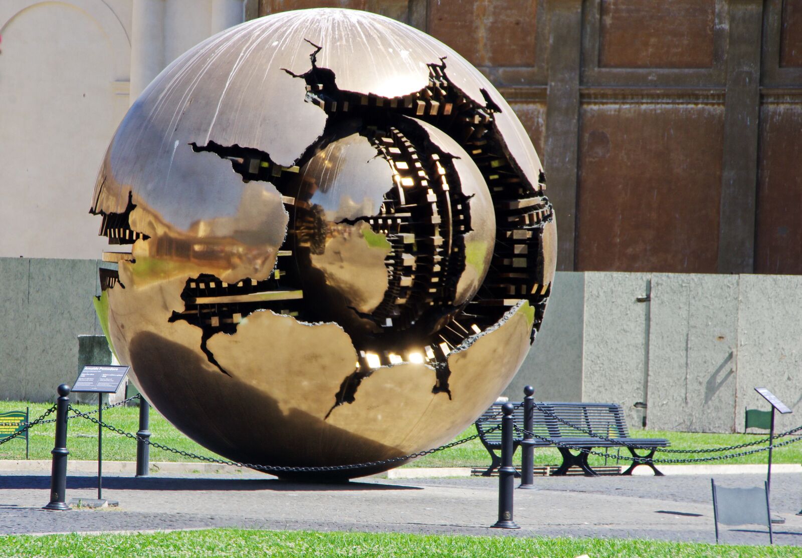Pentax K-5 sample photo. Italy, rome, vatican photography