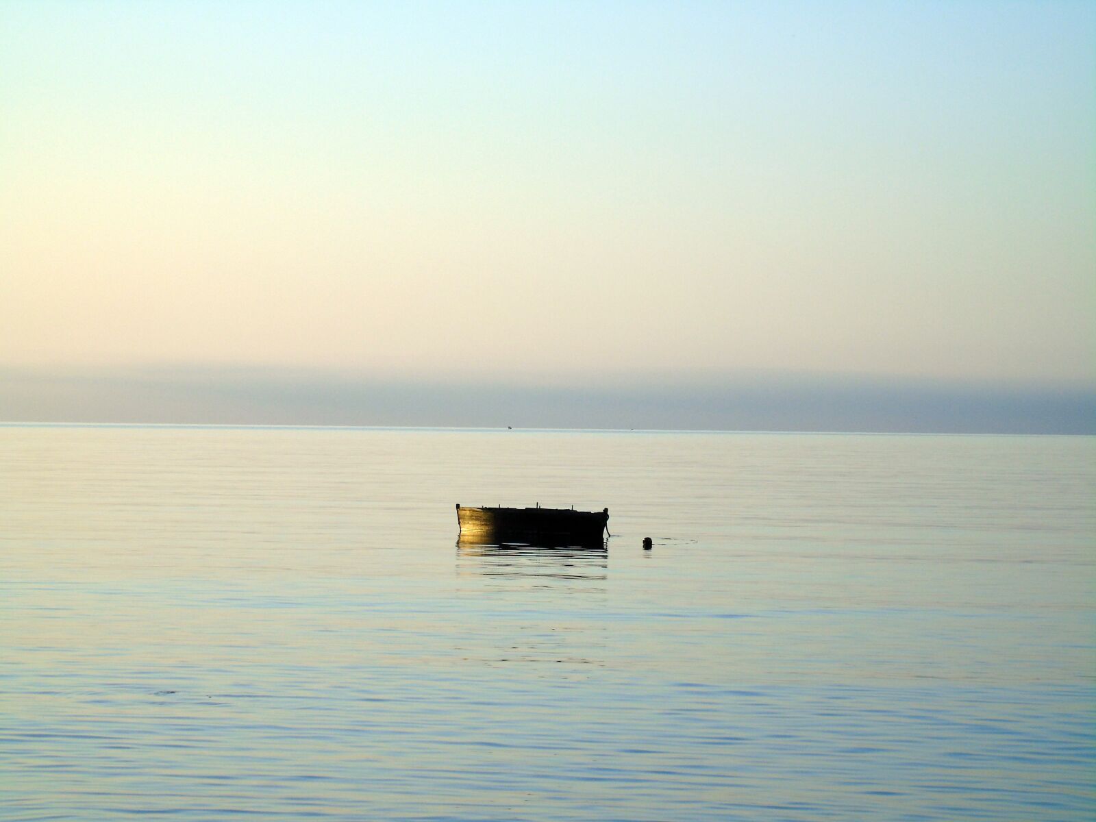 Sony Cyber-shot DSC-H400 sample photo. Boat, sea, peace photography