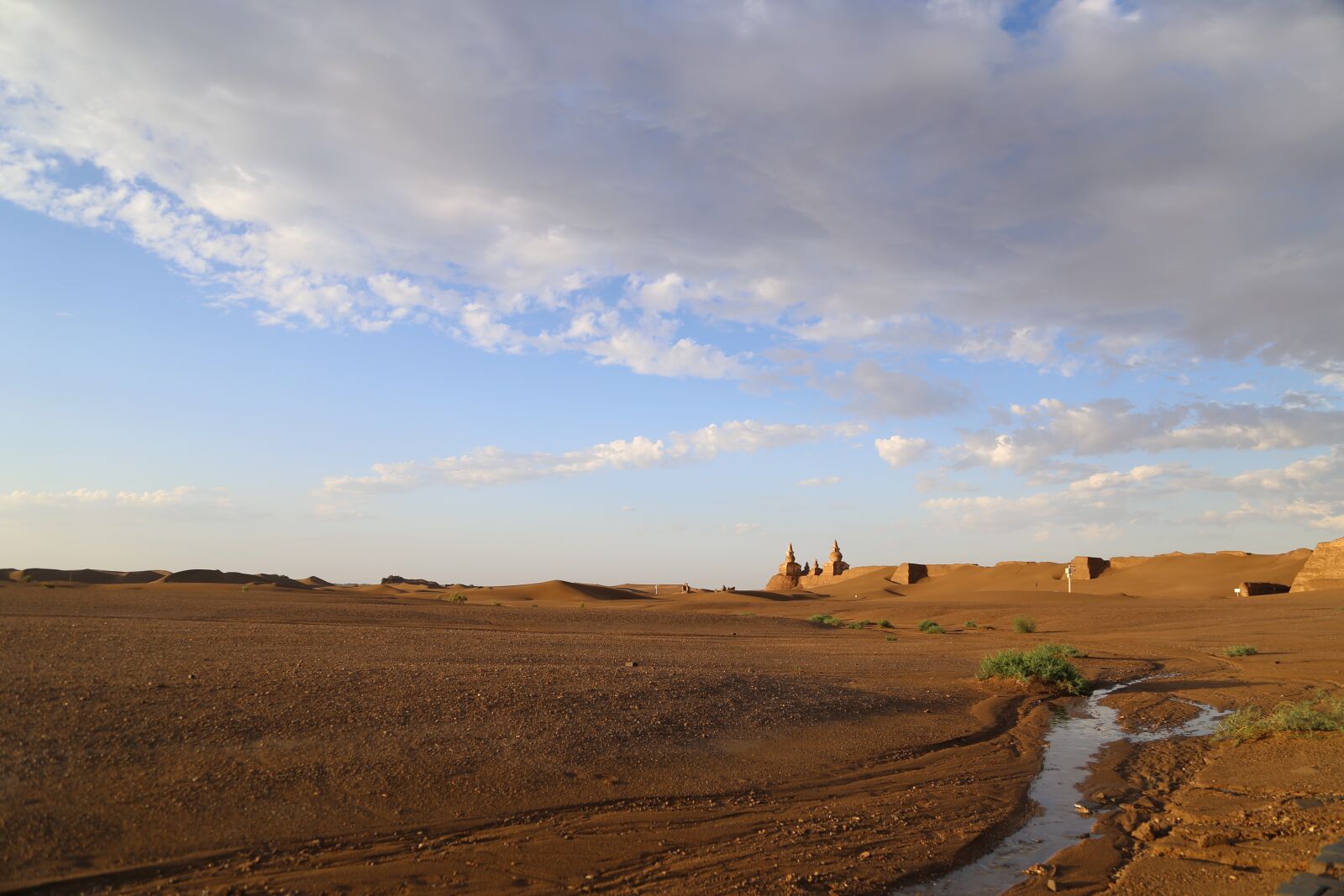 Canon EOS 6D sample photo. Rain, gobi desert, sun photography