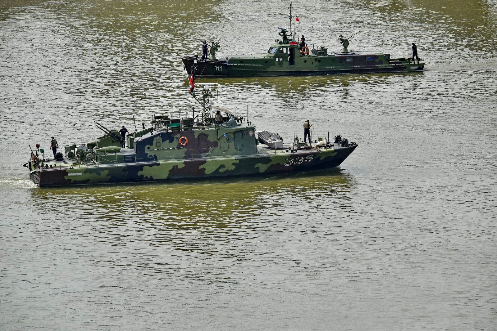 Nikon D5500 sample photo. Army, battleship, camouflage, military photography