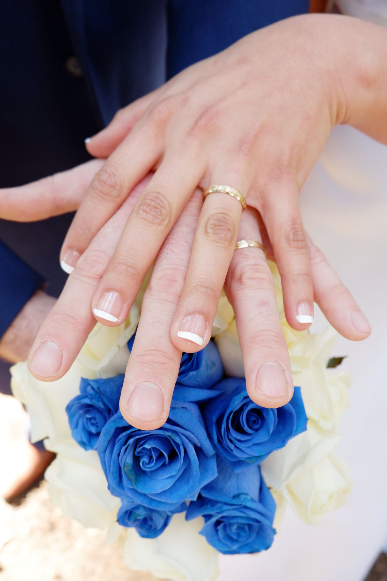 Fujifilm X-A3 sample photo. Hands, wedding, marriage photography