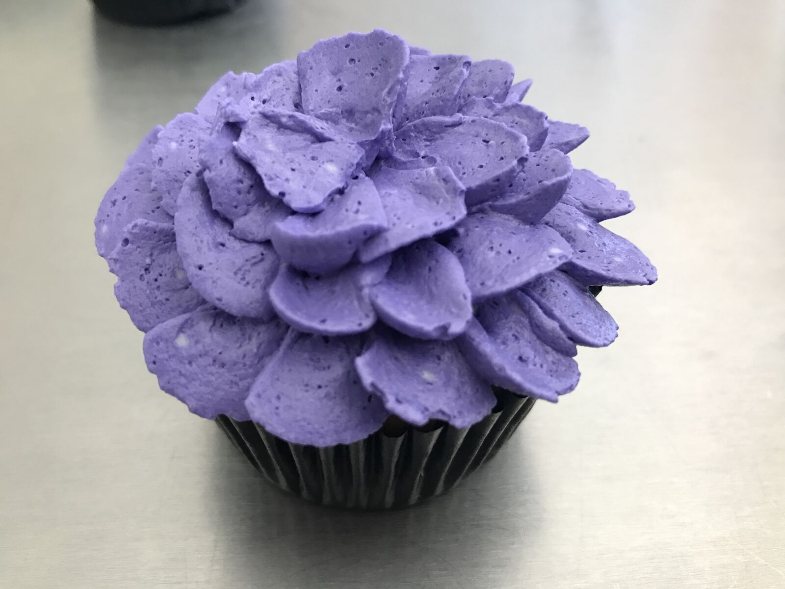 Apple iPhone 7 sample photo. Cake, cupcake, flower photography