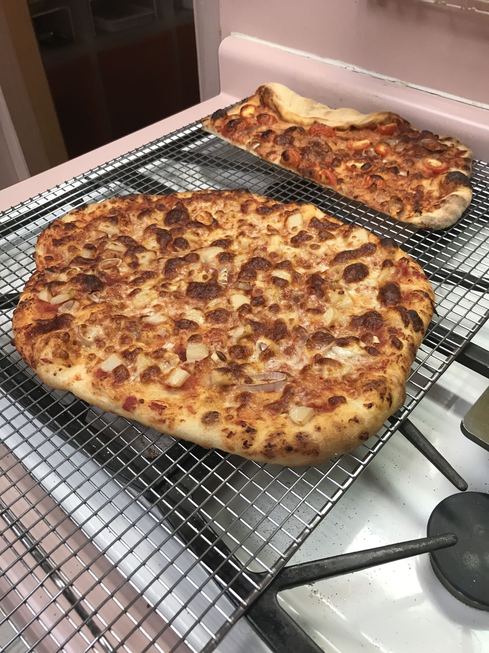 iPhone 7 Plus back dual camera 3.99mm f/1.8 sample photo. Home cooked pizza, cheese photography