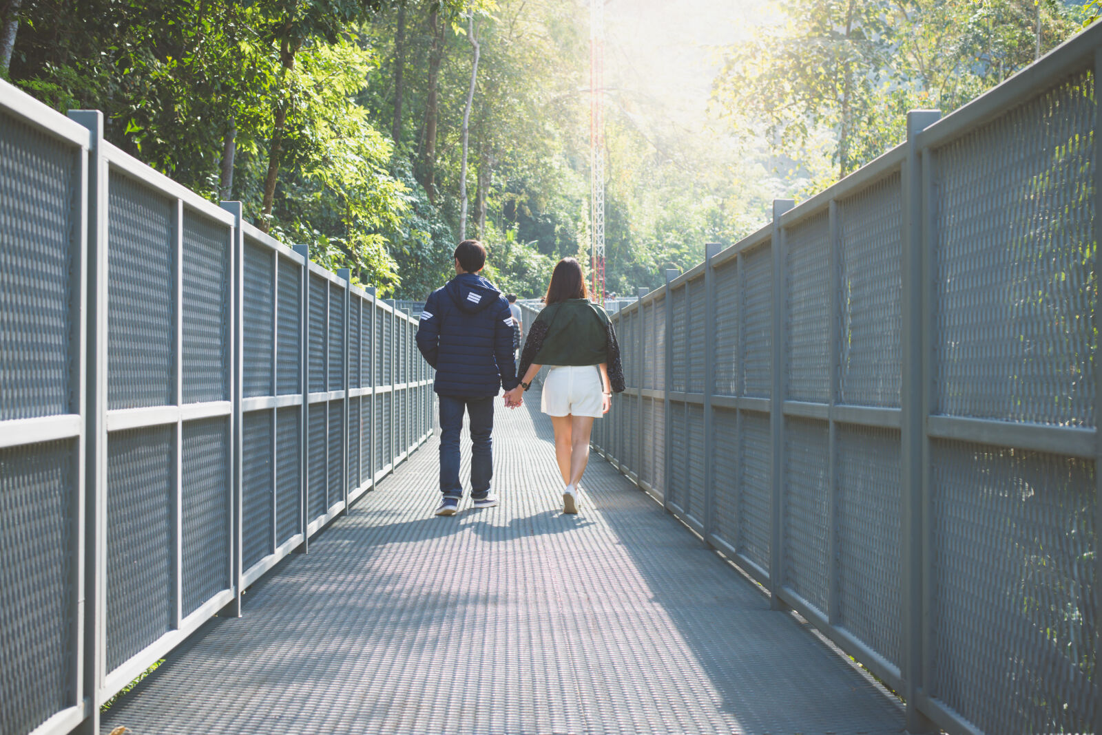 Nikon D610 + Nikon AF-S Nikkor 50mm F1.8G sample photo. Adults, bridge, countryside, couple photography