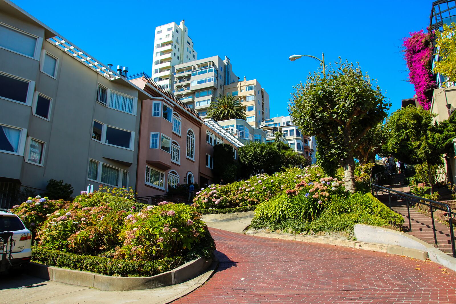 Canon EOS 600D (Rebel EOS T3i / EOS Kiss X5) sample photo. Lombard street, san francisco photography