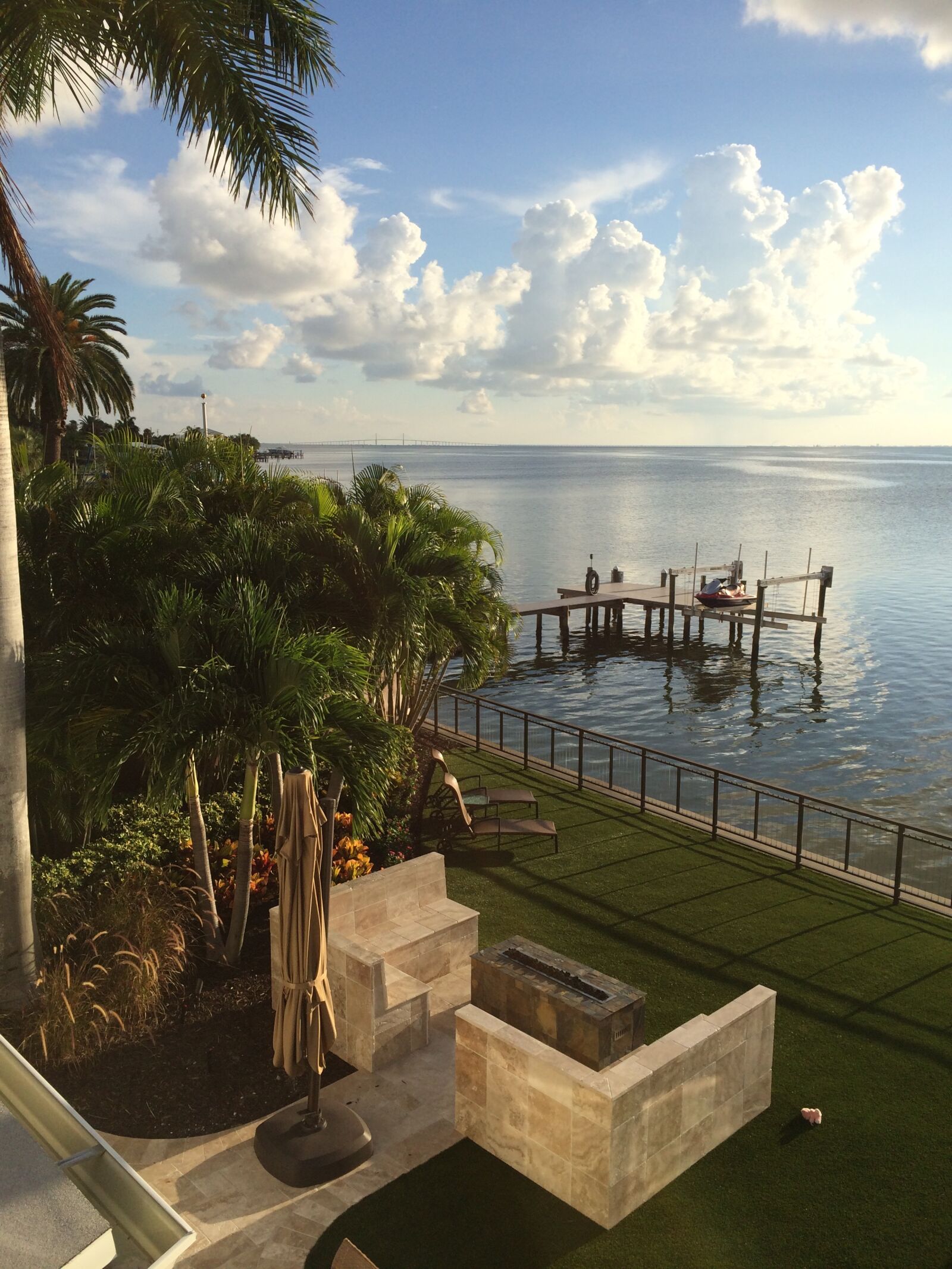 iPhone 5s back camera 4.12mm f/2.2 sample photo. Anna maria island, waterfront photography