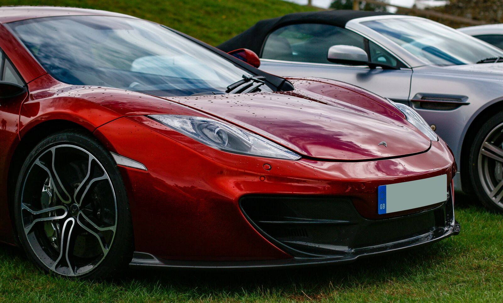 Canon EOS 70D + Canon EF 50mm F1.4 USM sample photo. Mclaren, mclaren mp4-12c, supercar photography
