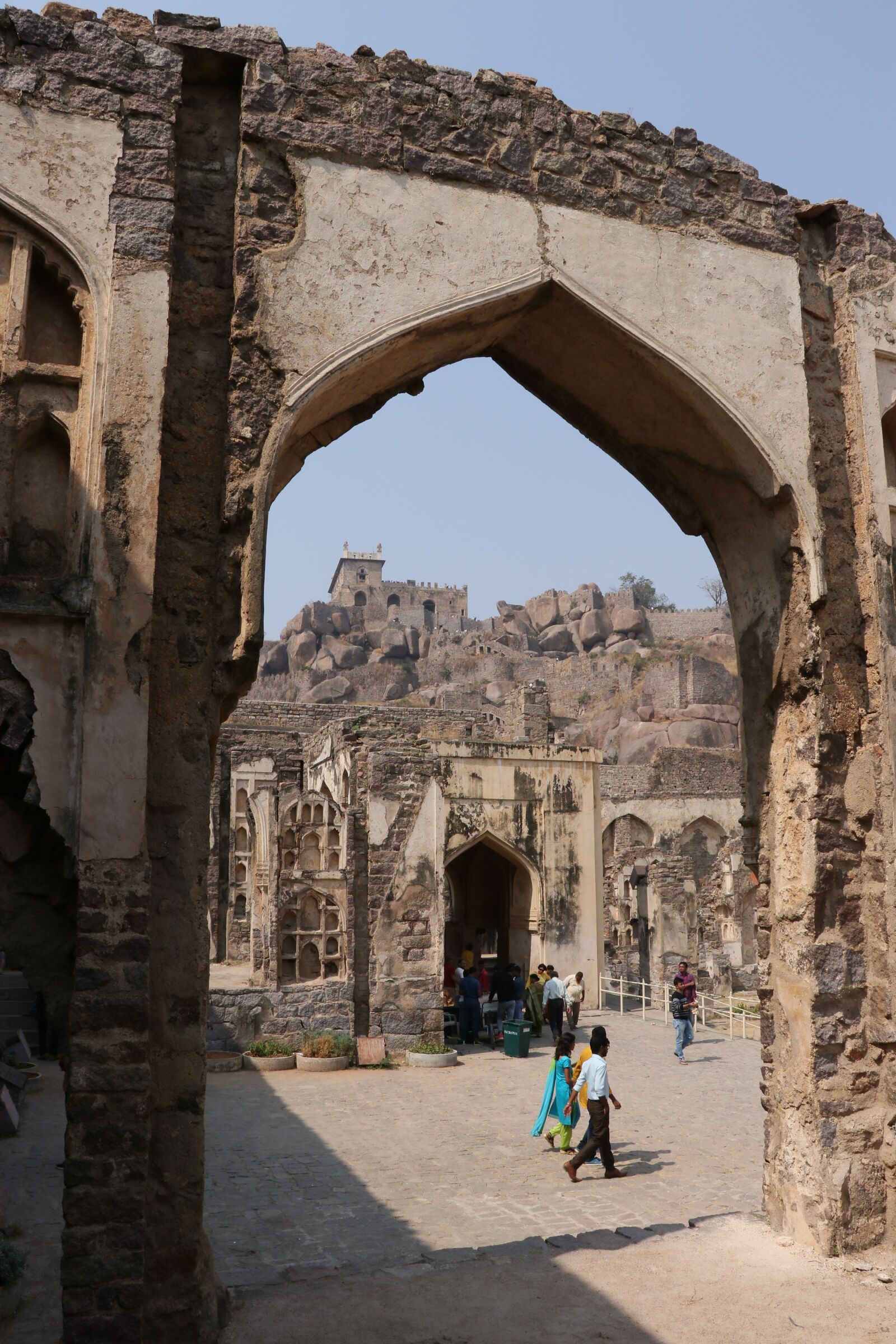 Canon EF-S 18-135mm F3.5-5.6 IS USM sample photo. Golconda fort, architecture, hyderabad photography