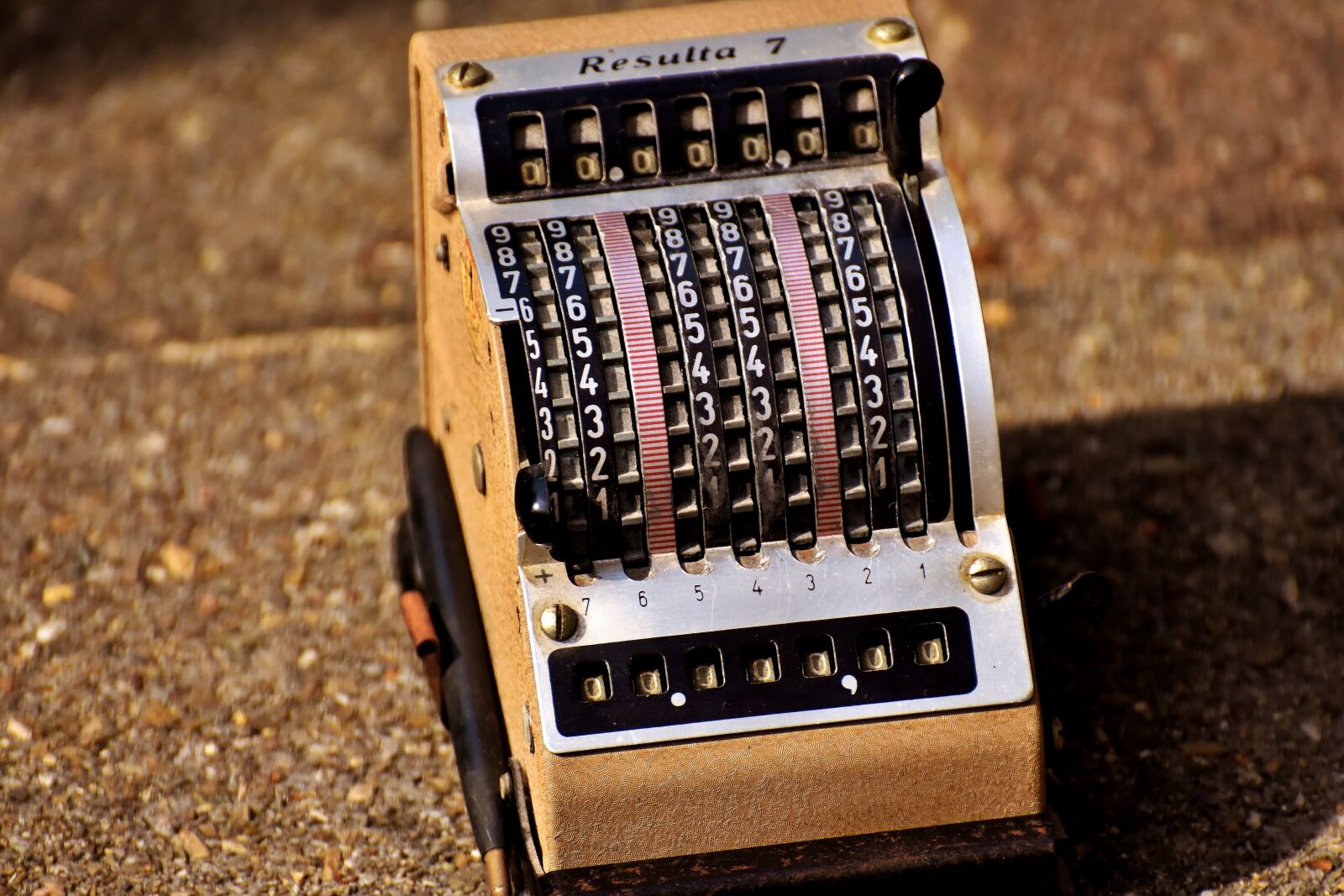 Nikon D7200 sample photo. Calculating machine, resulta, old photography