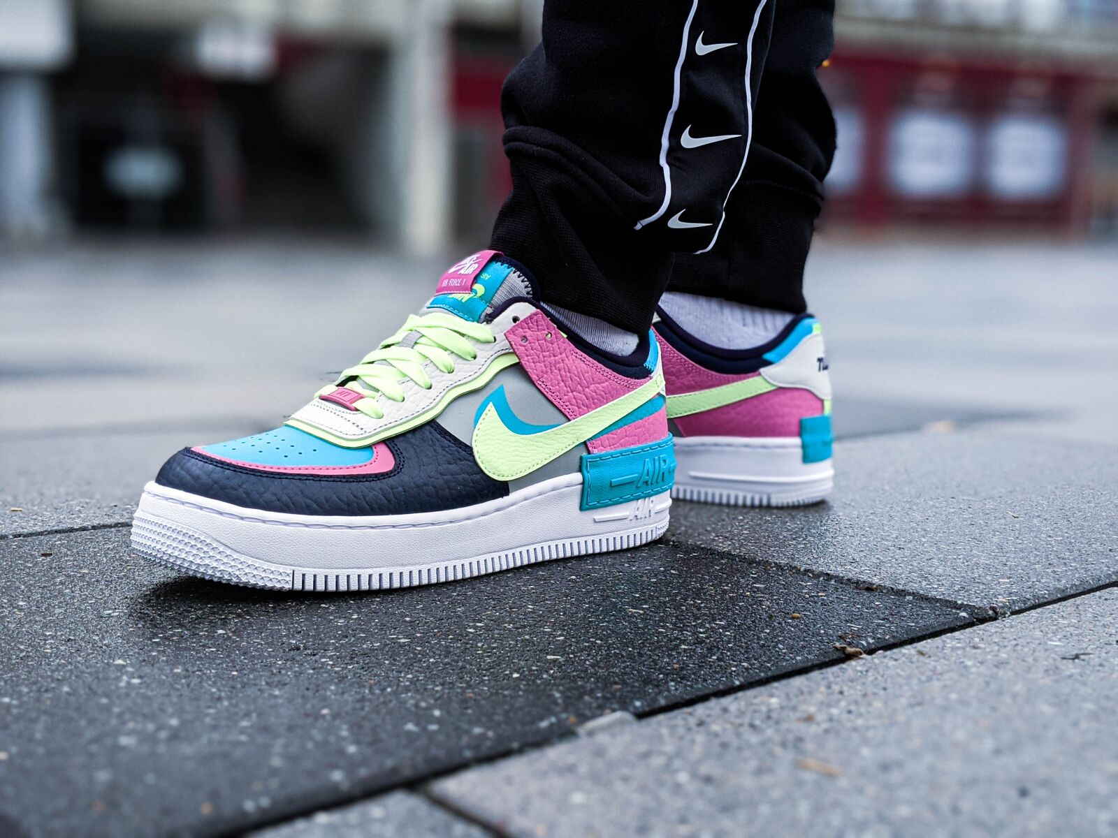 Google Pixel 3 Rear Camera sample photo. Nike, sports shoes, sneaker photography