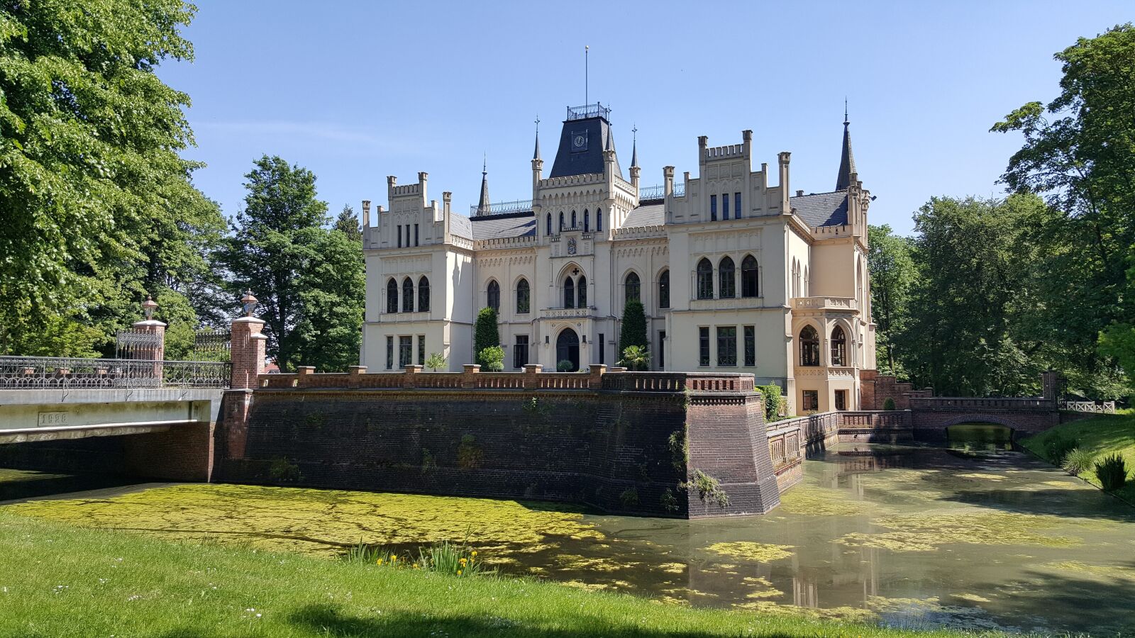 Samsung GALAXY S6 edge sample photo. Evenburg, castle, building photography