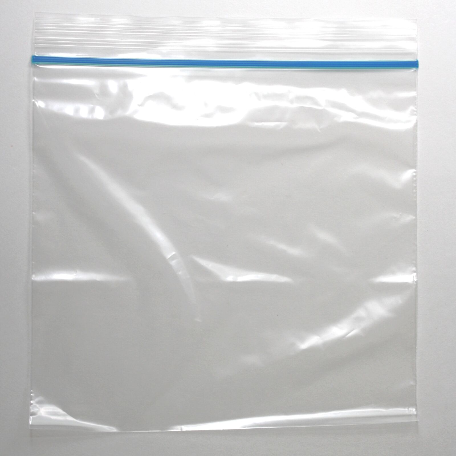 f/3.5-5.6 IS sample photo. Plastic, plastic bag, transparent photography