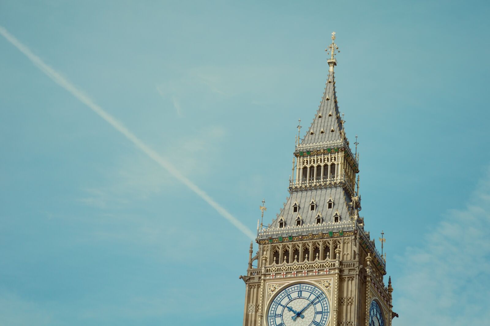 Sony Alpha NEX-5 sample photo. The bigben - london photography