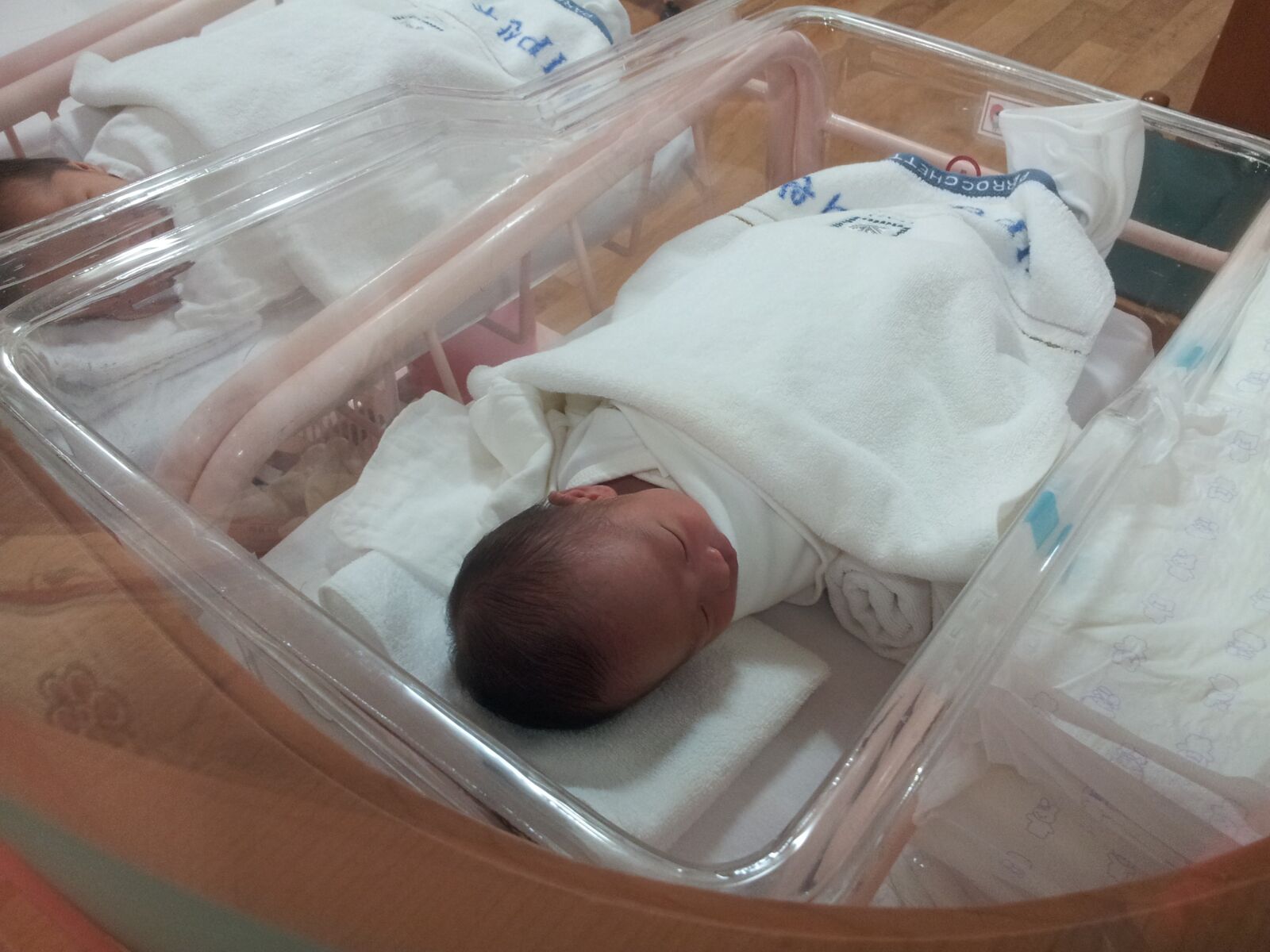 Samsung Galaxy S2 sample photo. Newborn baby, baby, boys photography
