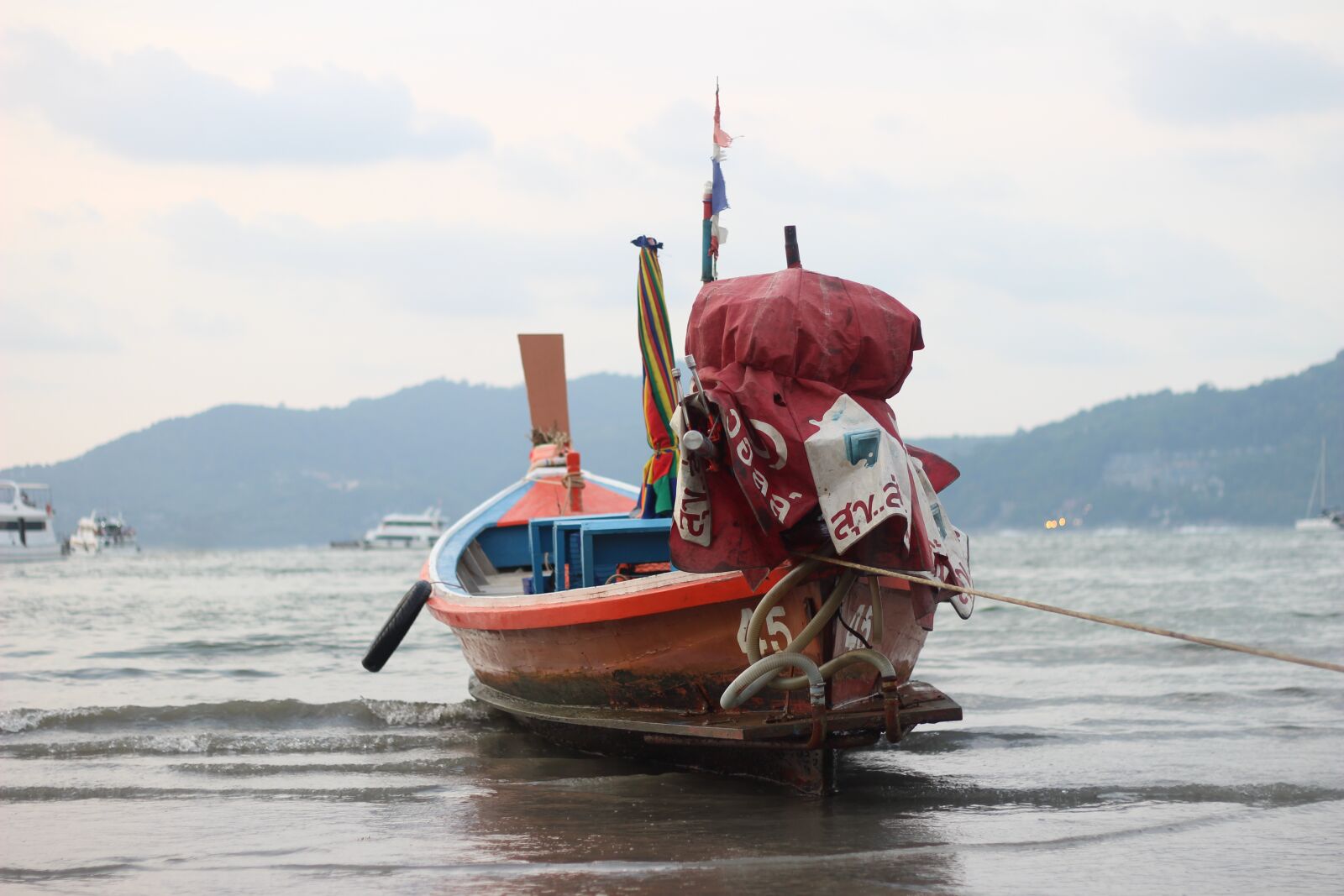 Canon EOS 600D (Rebel EOS T3i / EOS Kiss X5) + Canon EF 50mm F1.8 II sample photo. Thailand, beach, sea photography
