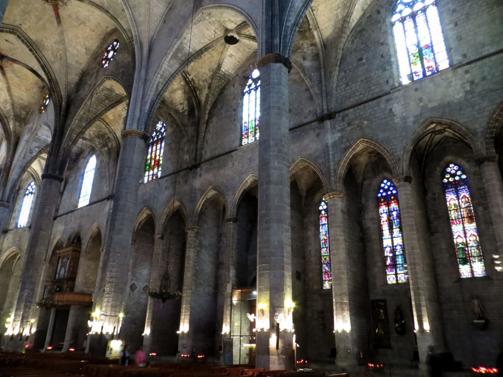 Canon PowerShot SX260 HS sample photo. Church, spiritual, barcelona photography
