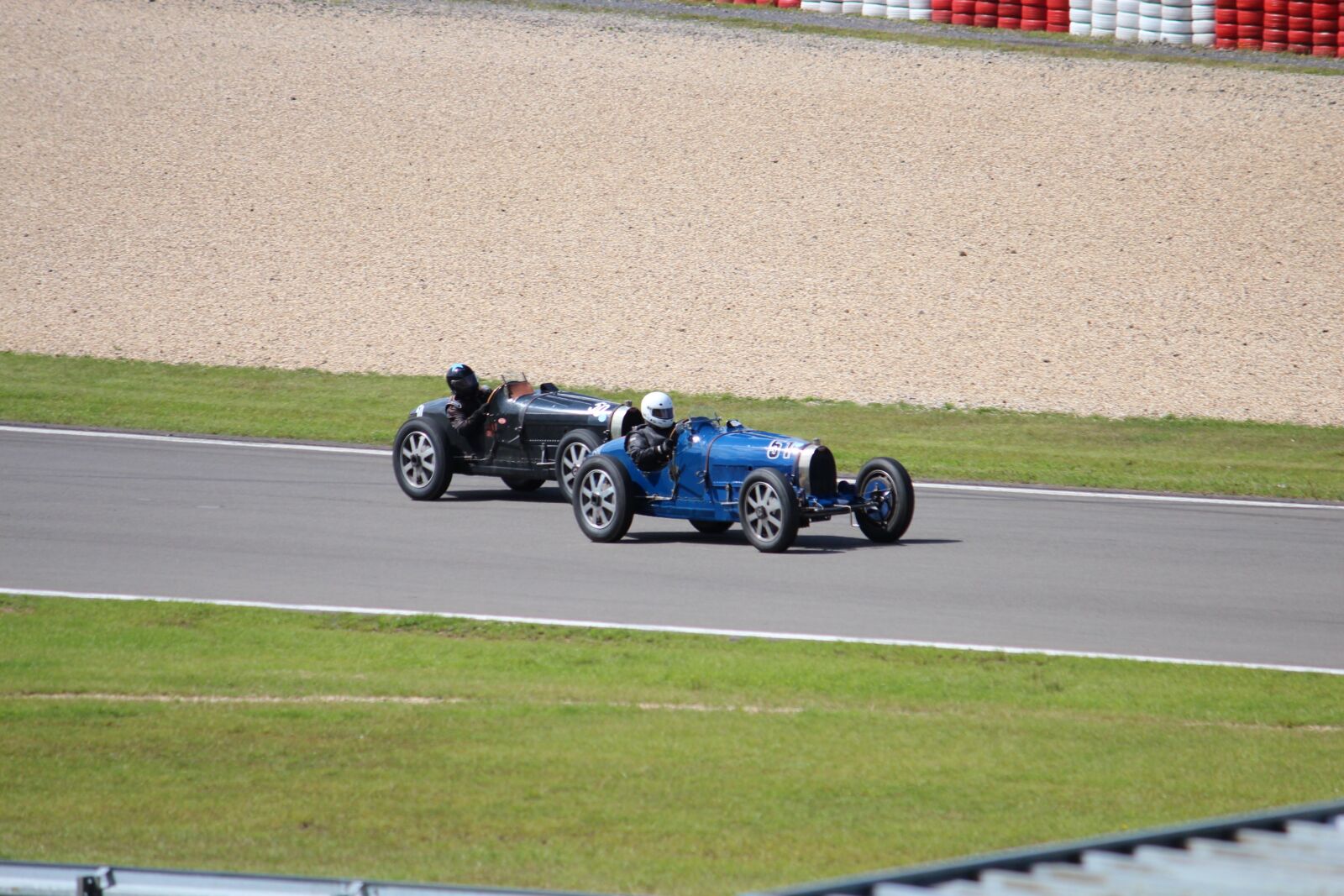 Canon EOS 600D (Rebel EOS T3i / EOS Kiss X5) sample photo. F1, formula 1, nürburgring photography